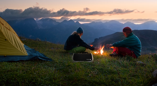 camping-fun-accessories-speaker-camp-fire-song